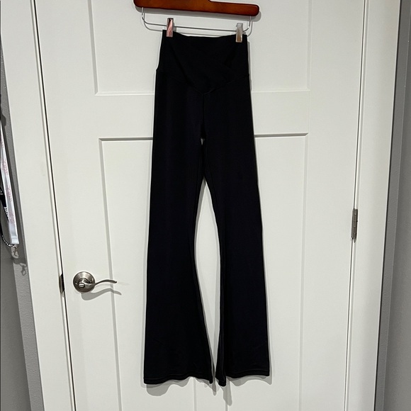 Offline Pants - Offline by Aerie High Rise Flare Grey Legging Sz Small